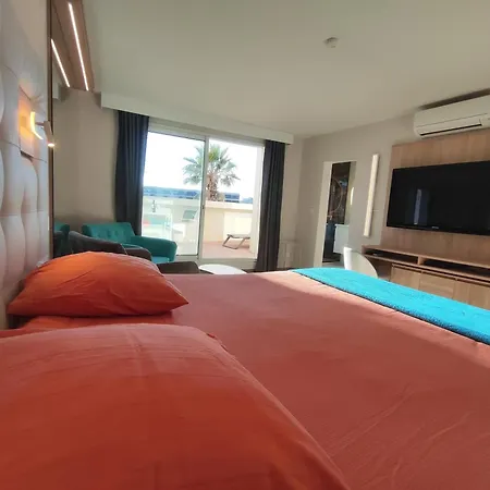 Appartement C226, Le Jardin D'eden, Village Naturiste, 