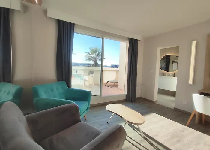 C226, Le Jardin D'eden, Village Naturiste, 